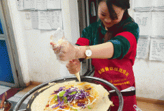 自贡学习煎饼果子技术培训多少钱？小吃培训学校哪家好？