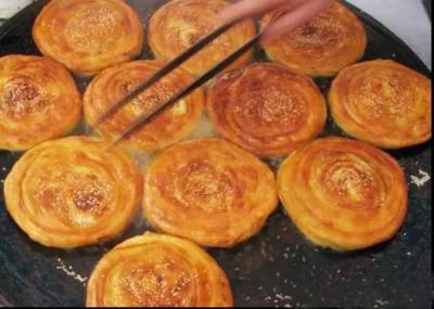 成都军屯锅盔技术培训哪里专业？锅魁饼的制作