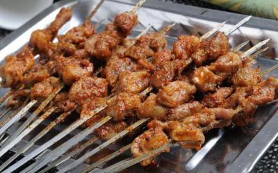 学海鲜烧烤技能训练哪家好？美食训练烧烤技能