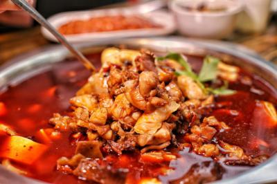  特色重庆火锅技术培训，为什么要学习火锅技术呢？