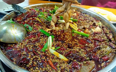 想学干拌冒菜哪里有地方学习？