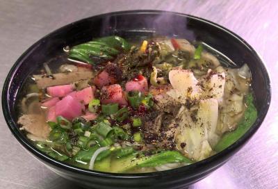 ?成都花溪羊肉米粉技术培训哪家好？