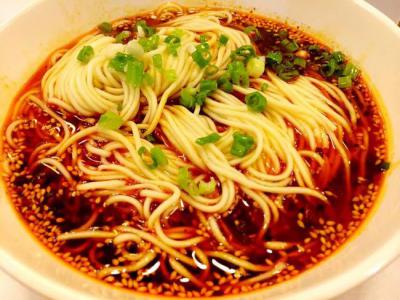 冒菜培训班一般多少钱？培训冒菜技术中心