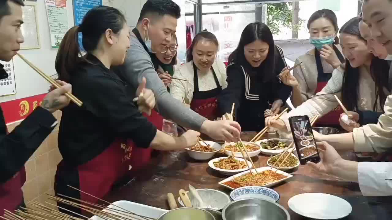 成都包子培训学校哪家好？飘味缘早餐技术培训
